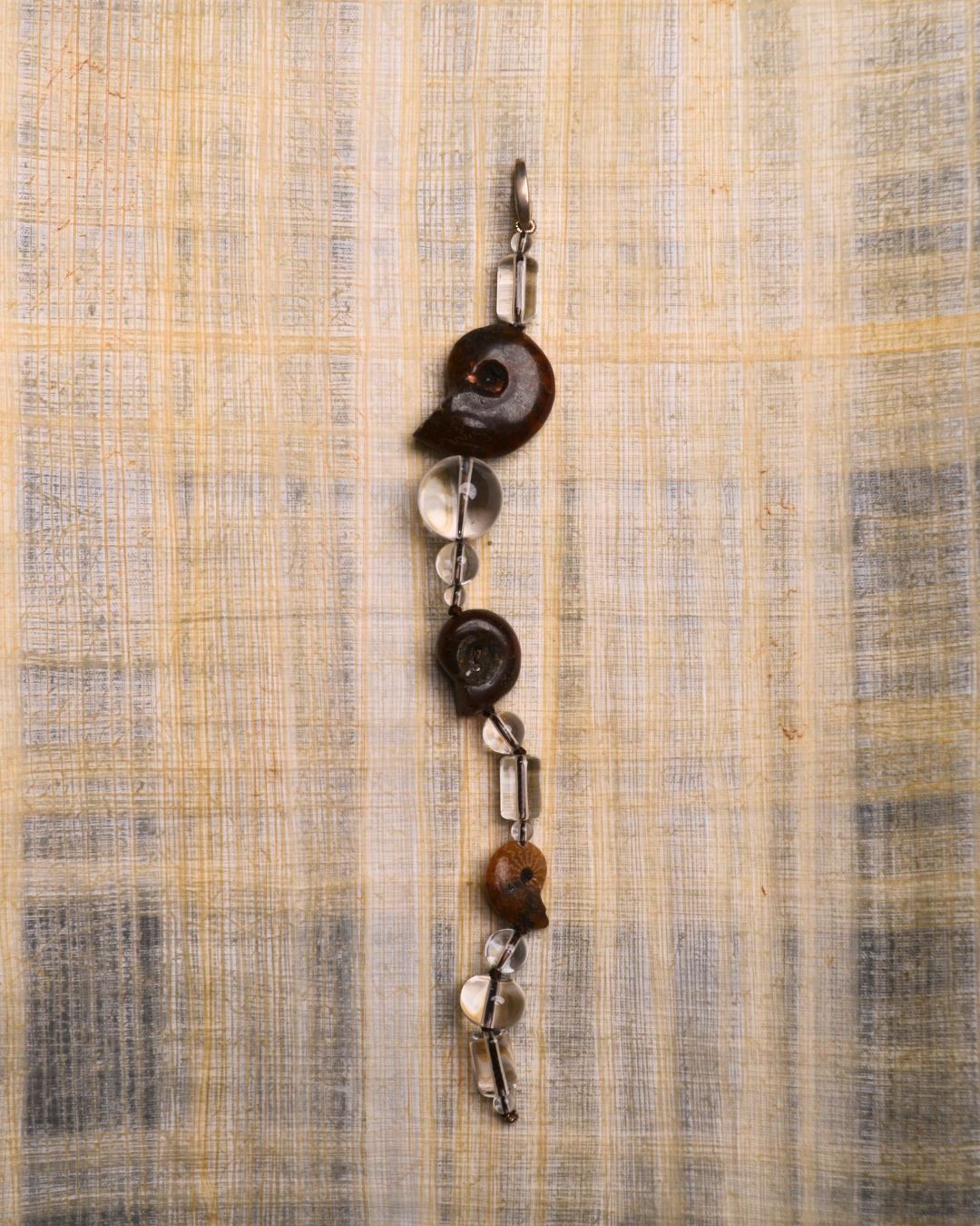 Midi Totem Sequence 01